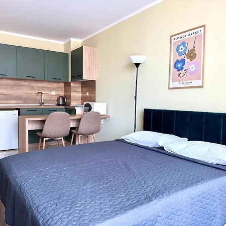 еви 2 Апартаменты Поморие